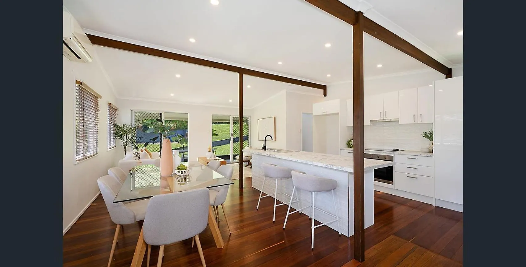 Family Accommodation In Leafy Indooroopilly Brisbane