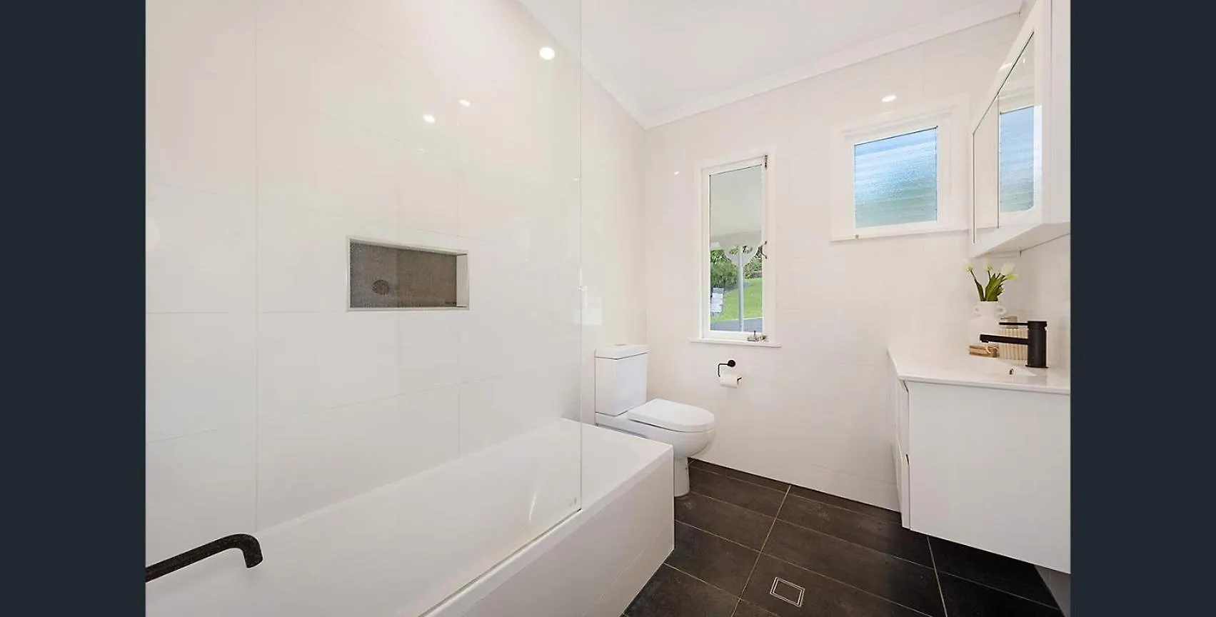 Family Accommodation In Leafy Indooroopilly Brisbane 0*,